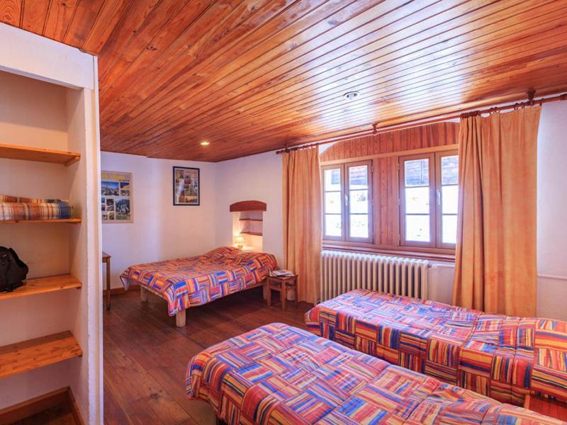 Auberge L'Estoilies Saint-Vérand Екстериор снимка