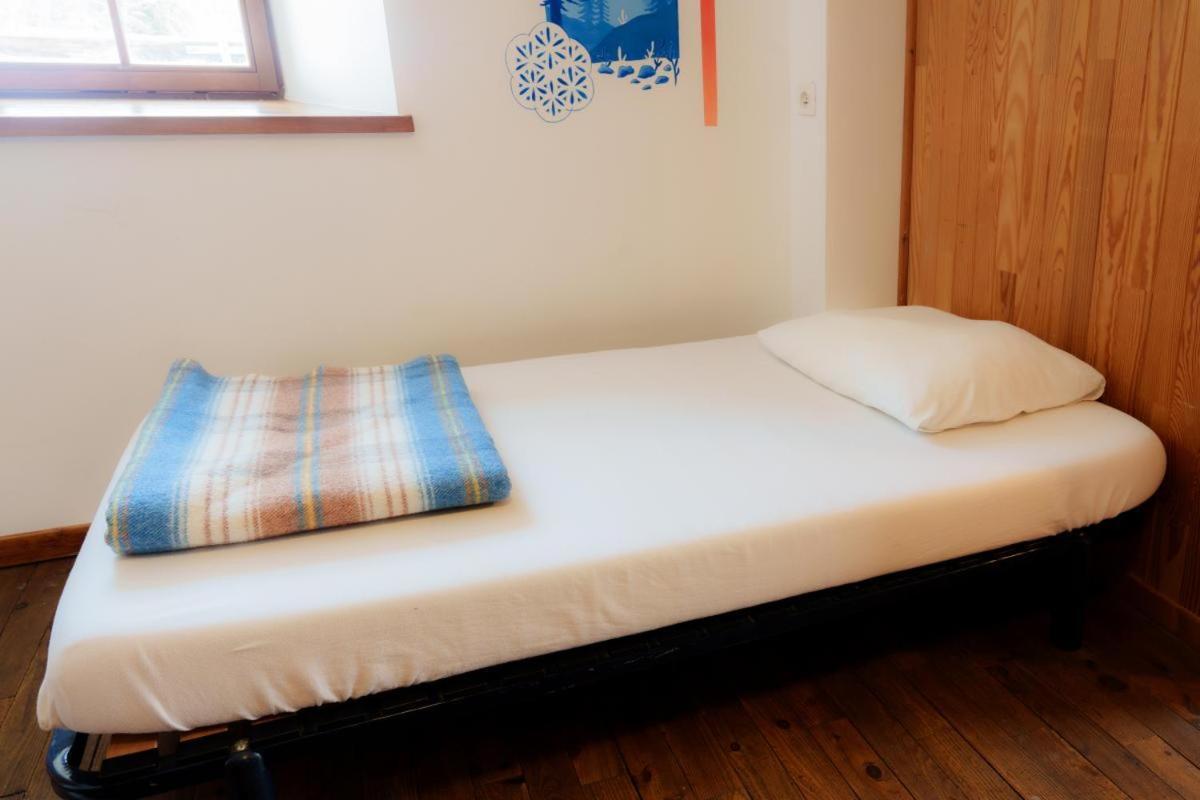 Auberge L'Estoilies Saint-Vérand Екстериор снимка