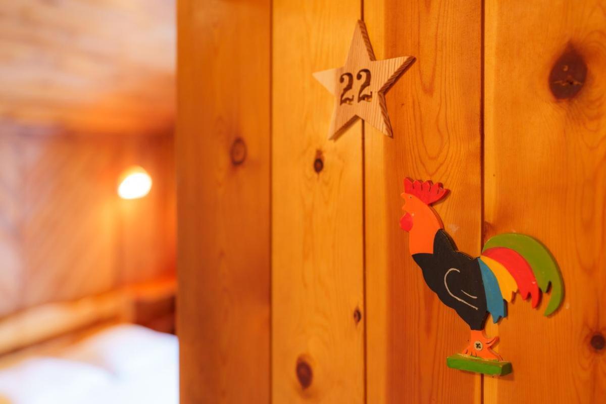 Auberge L'Estoilies Saint-Vérand Екстериор снимка