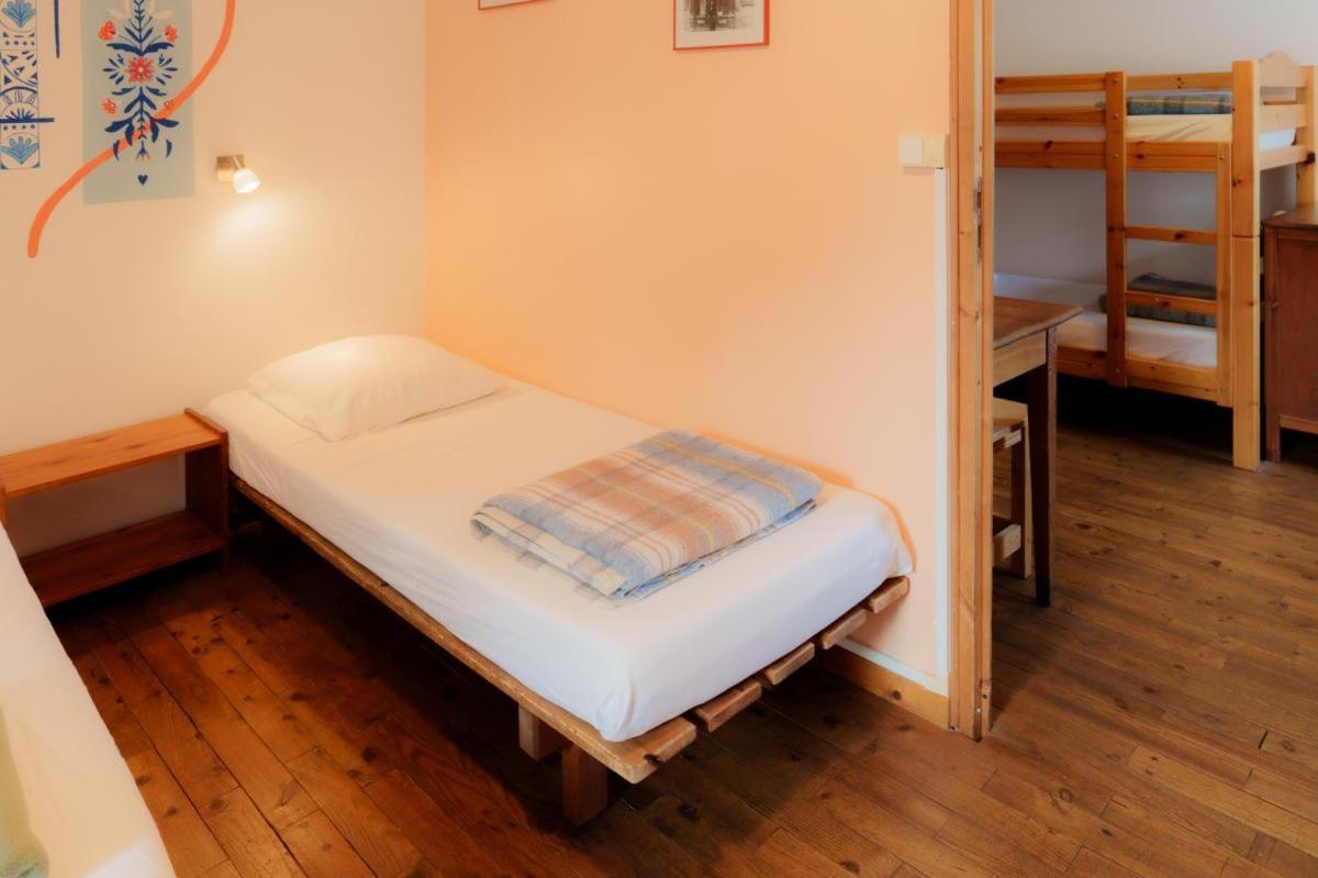 Auberge L'Estoilies Saint-Vérand Екстериор снимка